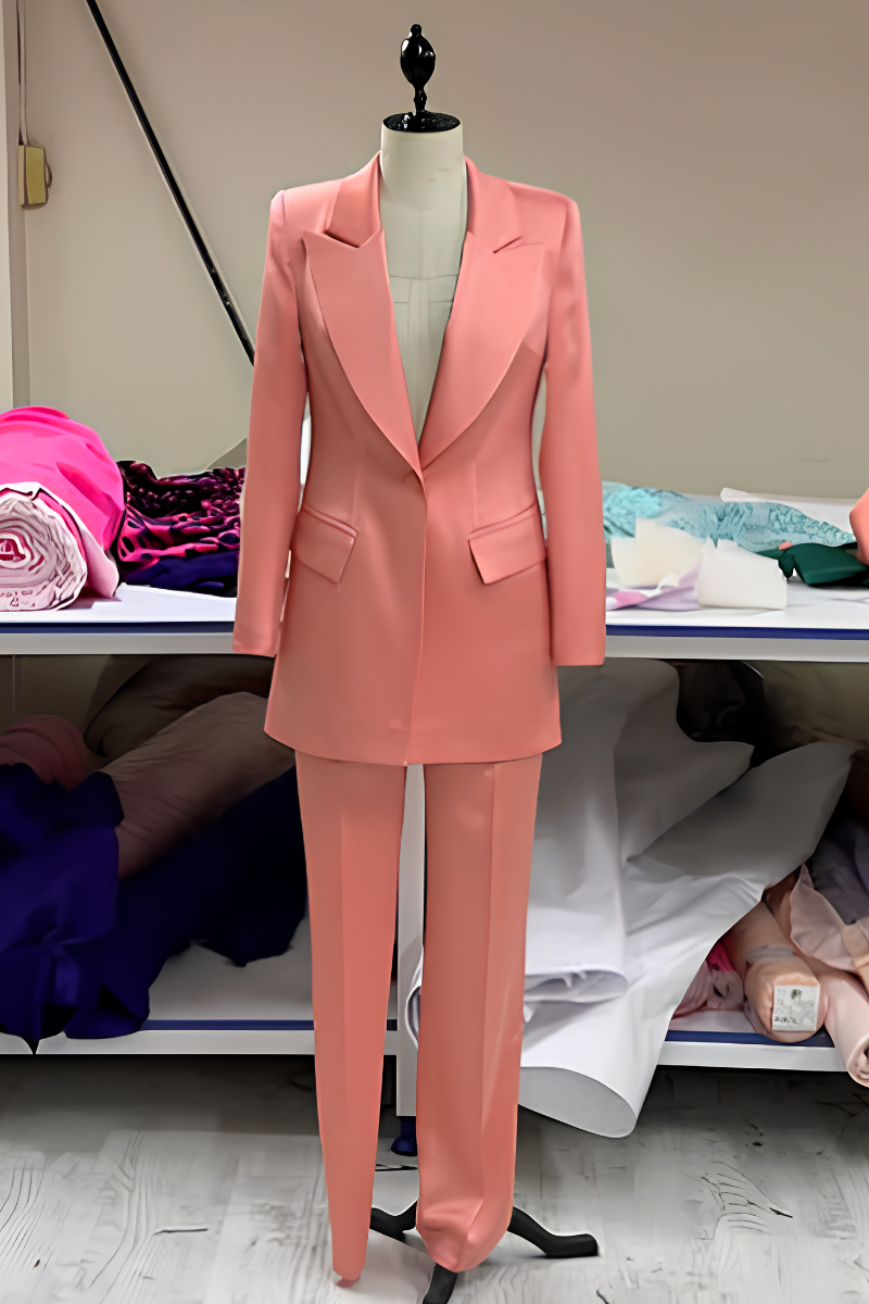 TAILORED SUIT SAMPLE